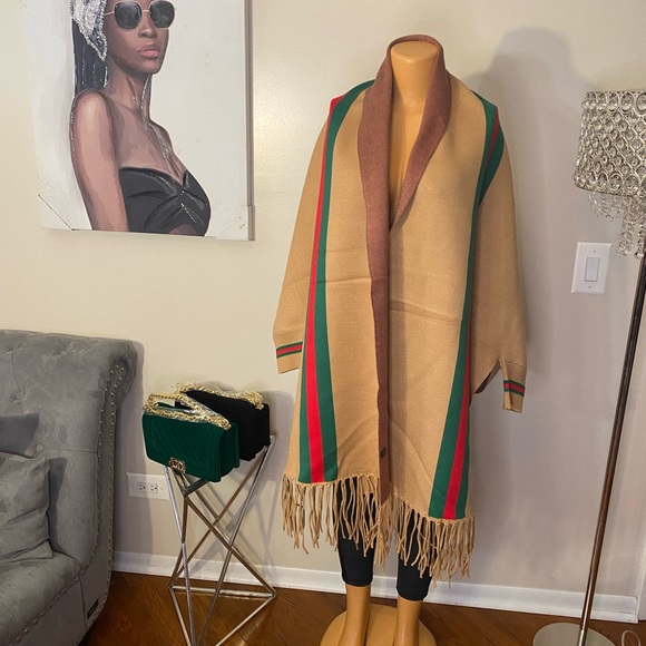 Stylish Fashion Shawl - Picture 7 of 9